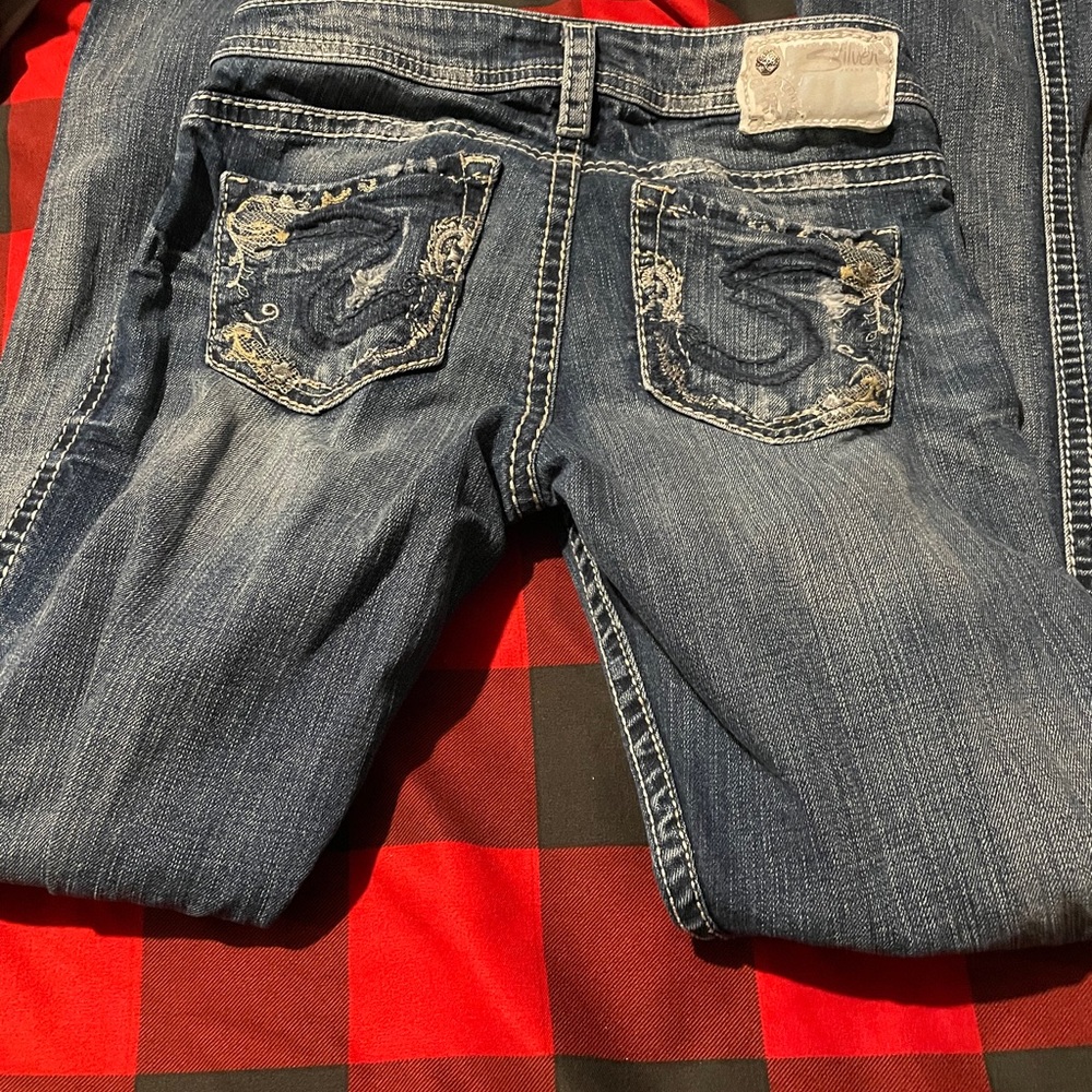 Silver Jeans - Picture 3 of 3